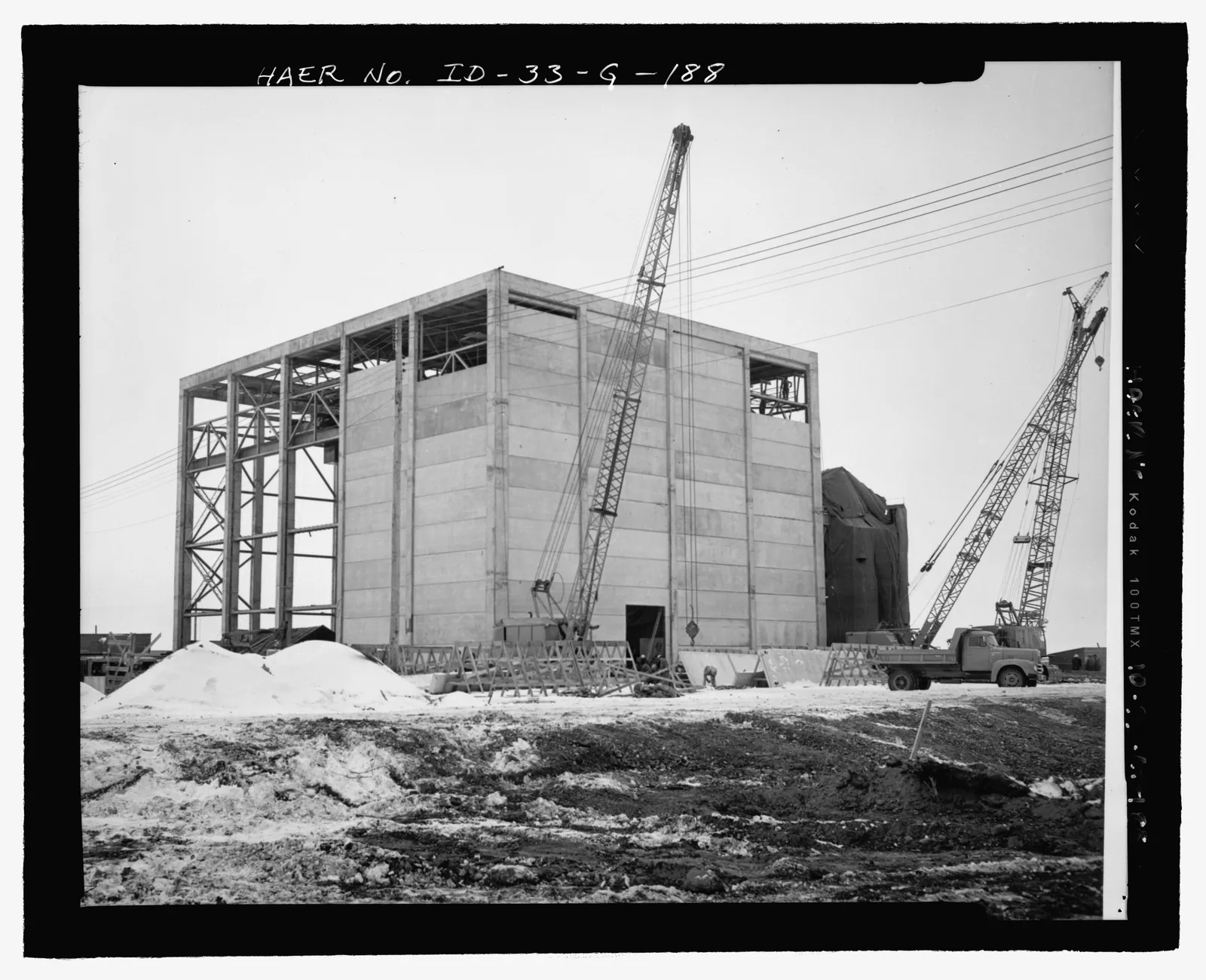Registro fotográfico de arquivo de uma estrutura em construção